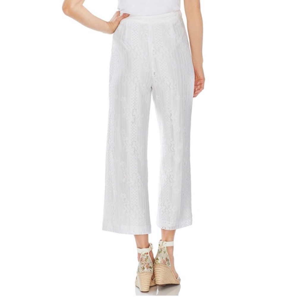Vince Camuto Floral Lace Cropped Dress Pants - Picture 3 of 5